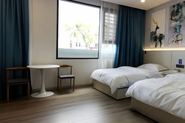 Room - Ruili Chuan Hot Spring Hotel (Ruili)