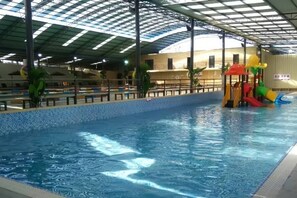Unclassified image, 3 of 10, button - Ruili Chuan Hot Spring Hotel (Ruili)