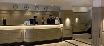 Luxury 2 bed  | Chelsea | Skyline