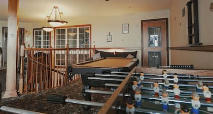 Hotel suite with AC, WiFi, fitness room in welcoming Wilkes-Barre