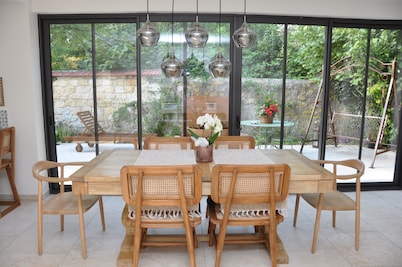 Nouveau - En plein centre de l'Isle Adam