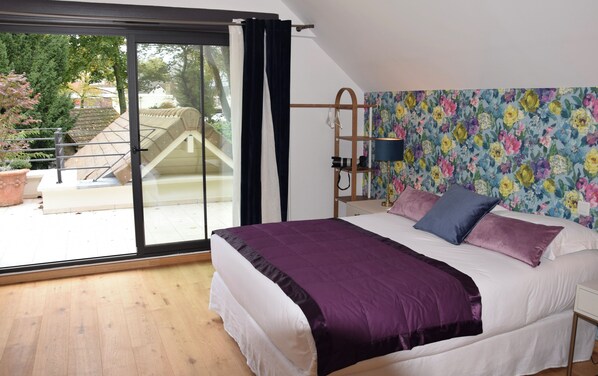 Egyptian cotton sheets, premium bedding, pillowtop beds, in-room safe - Nouveau - En plein centre de l'Isle Adam (L'Isle-Adam)