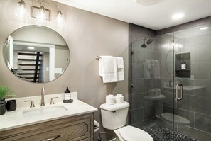 Douche, séchoir à cheveux