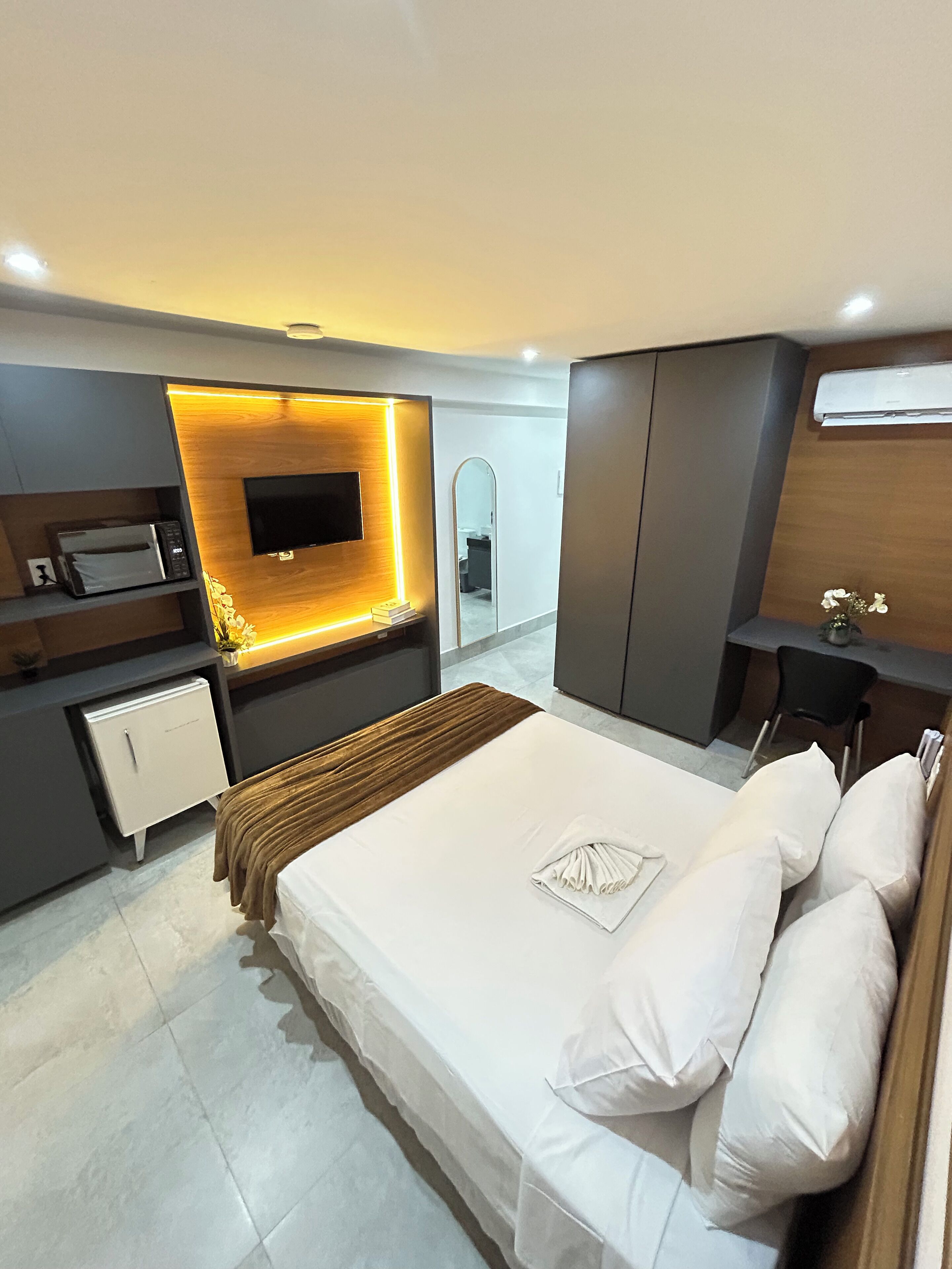 公寓 | 遮光窗簾/窗簾、熨斗/熨衫板、免費 Wi-Fi、床單