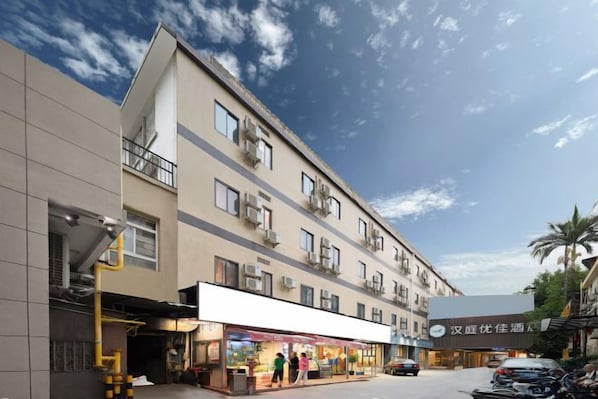 Exterior - HanTing Premium Hotel (Xiamen Botanical Garden Bailuzhou Road) (Xiamen)