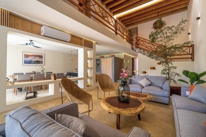 Beautiful luxury villa in the heart of San Pancho, ideal for families and friends.