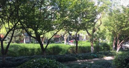 Pinghu Yinjiang Hotel