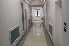 Gambar tidak terklasifikasi, 3 dari 13, tombol