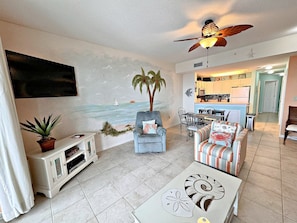 Appartamento, letti multipli, balcone, vista oceano (The Dunes W501) | Area soggiorno