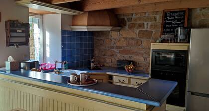 PENTY CHEZ GERMAINE, 5 MINUTES FROM LE FRET PORT