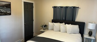 This cozy house has been completely remodeled inside and features three bedrooms.