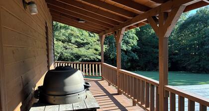 Cozy 2-bedroom Cabin in Gamaliel