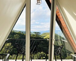 Bústaður - svalir - fjallasýn | Verönd/útipallur