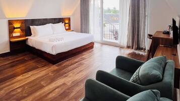 Cabin, Balcony, Mountain View | 1 bedroom, premium bedding, memory foam beds, desk