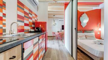 1 chambre, fer et planche Ă  repasser, Wi-Fi, draps fournis