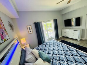 3 soverom, strykejern/-brett, wi-fi (inkludert) og sengetøy