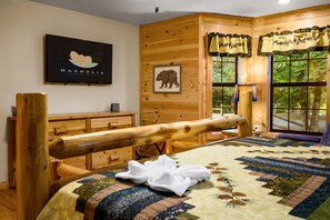 3 bedrooms, free WiFi, bed sheets - Pure Cabin Serenity Awaits – Book Your Escape! (Sevierville)