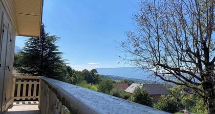 Chalet entre les lacs d'Annecy et d'Aix les Bains, au pied du massif des Bauges