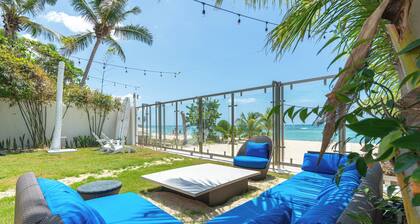 Spacious 5-bedroom villa in delightful Playa Juan Dolio with AC, WiFi