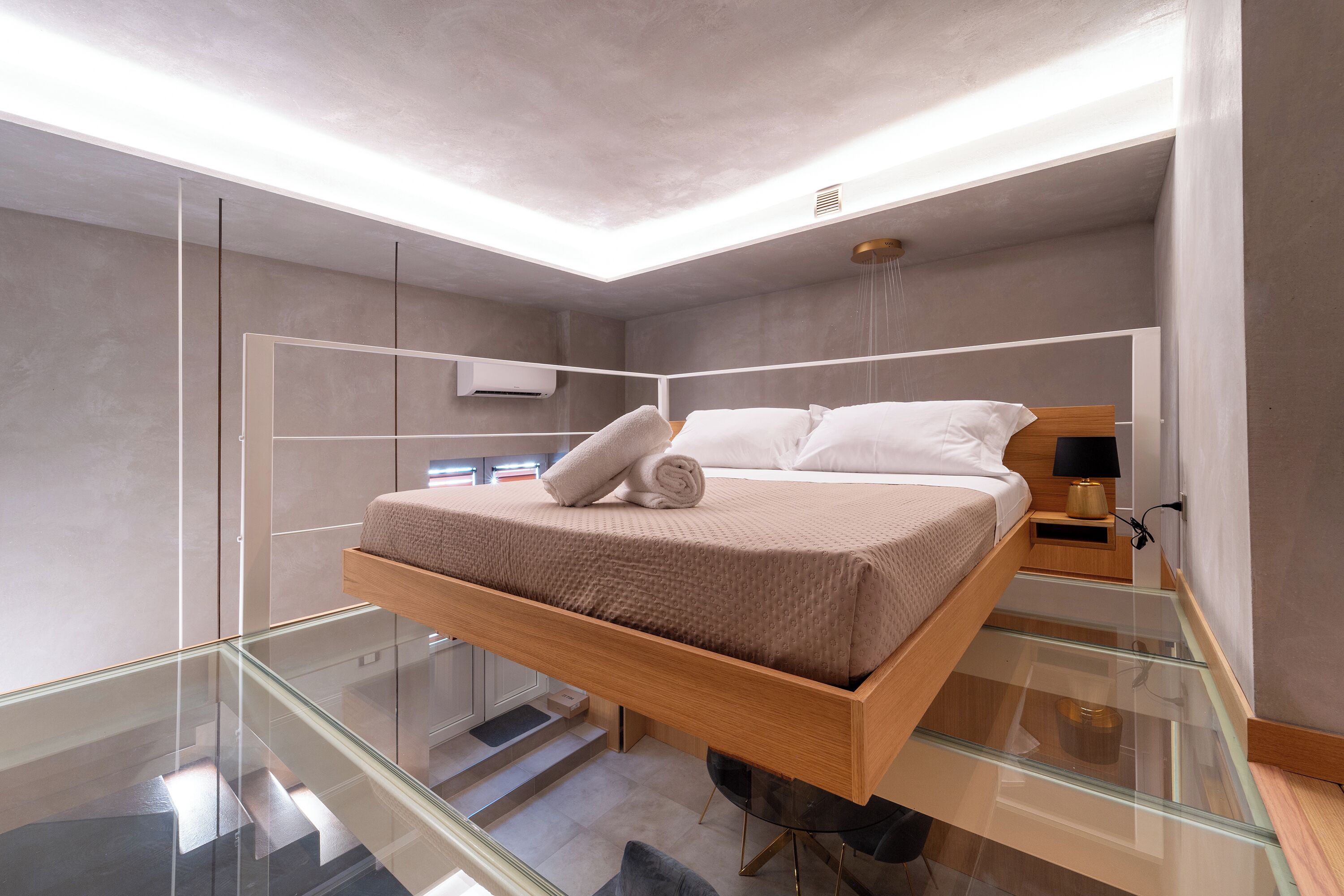 1 habitación, escritorio, wifi y ropa de cama 