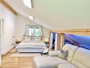 3 Schlafzimmer, Bügeleisen/Bügelbrett, Reisekinderbett, kostenloses WLAN