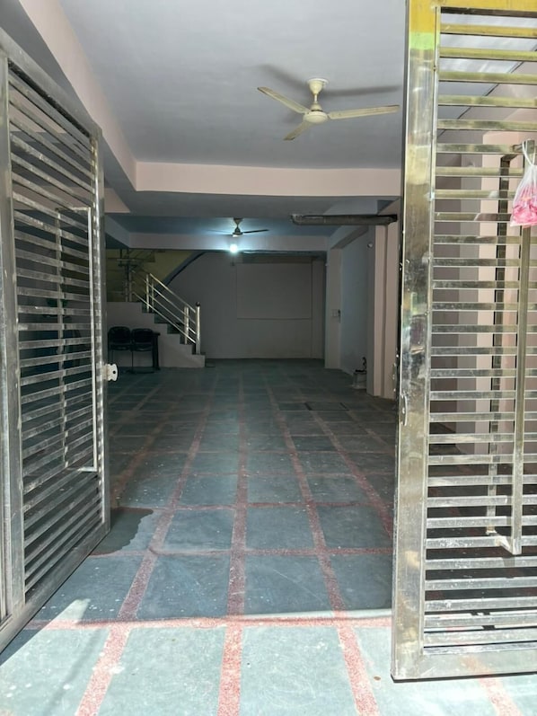 Exterior - BSSN Guest House (Gwalior)