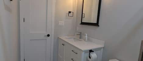 Hårtørrer, håndklæder