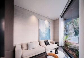 Interior - Golden Dragon Hotel (Red River Maitreya Branch) (Mile)