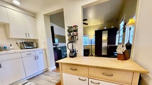 Coffee/tea maker, fridge, microwave, oven - North Manhattan Beach Duplex with Ocean Views | 1 block to beach (Manhattan Beach)