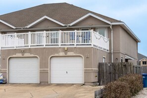 Exterior - Furnished Rental on the Canal (Corpus Christi)