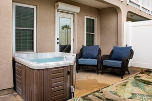 Terrace/patio - Furnished Rental on the Canal (Corpus Christi)