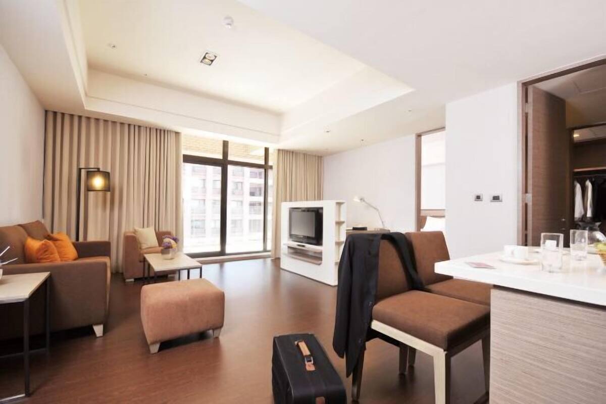 Cots/infant beds
