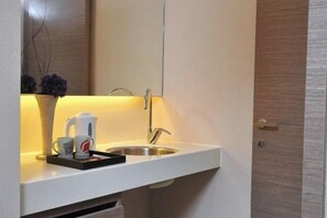 Cribs/infant beds - Academy Hotel (Tainan)