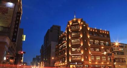 Academy Hotel