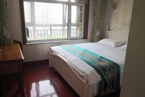 Room - 1 Minute Seaview Apartment (Qingdao)