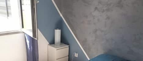 1 bedroom, iron/ironing board, travel cot, WiFi