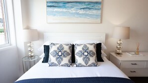 1 bedroom, iron/ironing board, free WiFi, bed sheets - Harbour the Sun, McMahons Point Isyd (McMahons Point)
