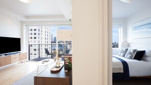 1 dormitorio, tabla de planchar con plancha, wifi gratis y ropa de cama