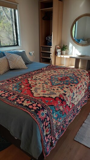 3 bedrooms, WiFi, bed sheets