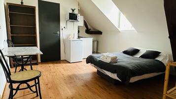 1 chambre, Wi-Fi, draps fournis