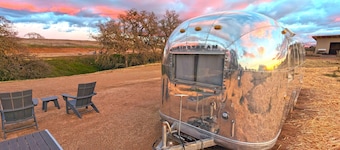Led Zeppelin Trailer - Led Zeppelin themed Airstream On Vineyard