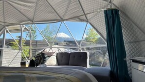Unclassified image, 3 of 9, button - The Villa Glamping Kawaguchiko (Fujikawaguchiko)