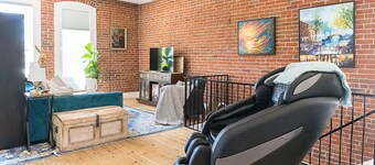Downtown Loveland Loft w/ Rooftop Patio