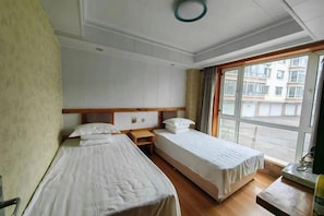 Room - Baihequan Hotel (Antu)
