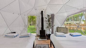 Premium Tent, 2 Double Beds, Hot Tub