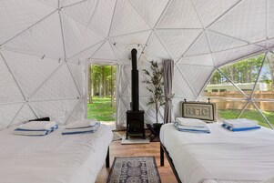 Premium Tent, 2 Double Beds, Hot Tub