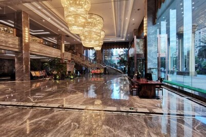 CHOUERY International Hotel