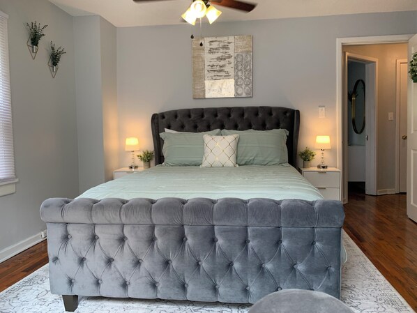 2 chambres, fer et planche à repasser, Wi-Fi gratuit, draps fournis