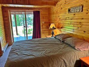 5 bedrooms, free WiFi, bed sheets - Nokomis Chain Home w/wd, firepit, dock, on trails (Tomahawk)
