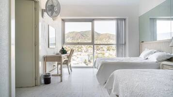 3 chambres, bureau, fer et planche Ă repasser, Wi-Fi